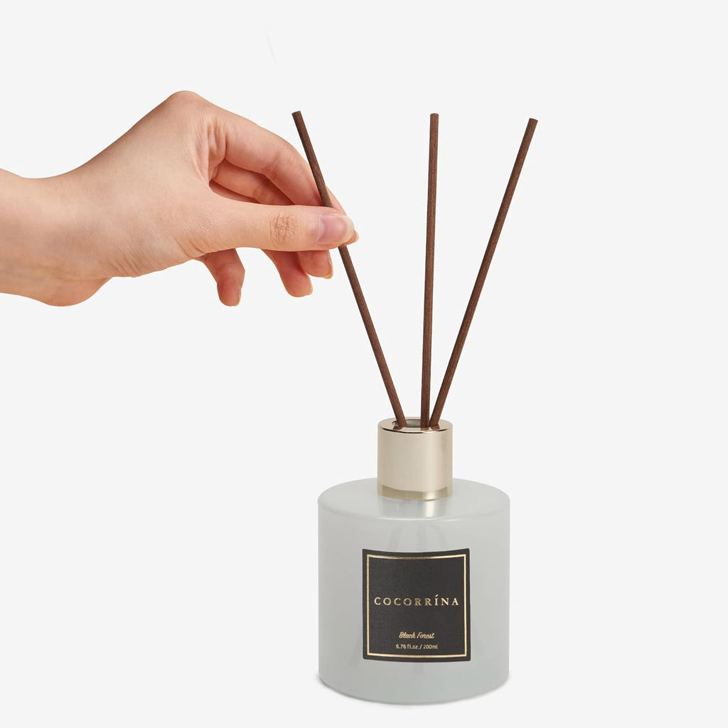 Reed Diffuser Sets, 6.7 Fl Oz. Black Forest Diffuser with Sticks Home Fragrance Reed Diffuser for Bathroom Shelf Decor
