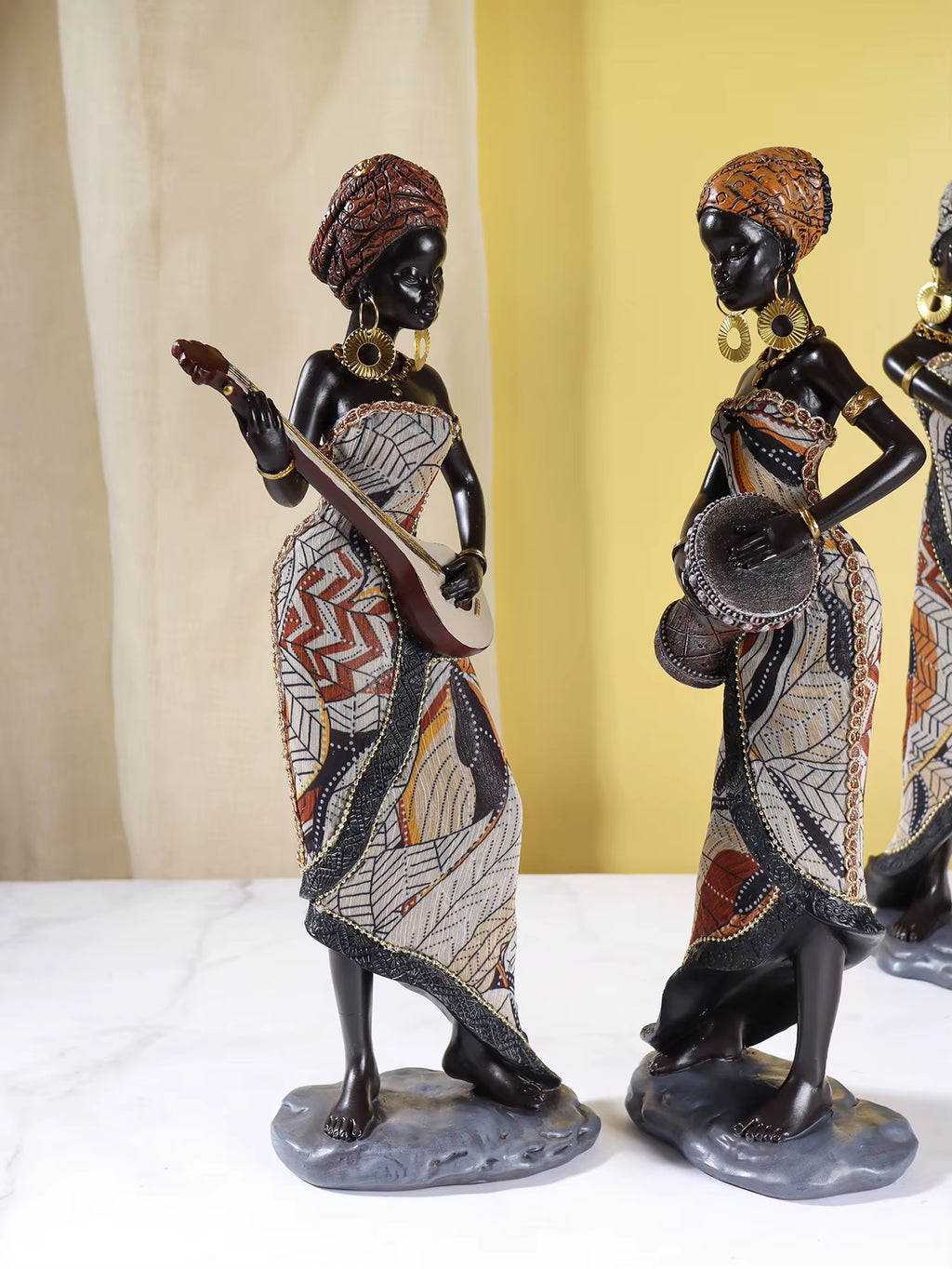 African Female Musician Sculpture, Resin Figurines, Home Decorative Ornaments