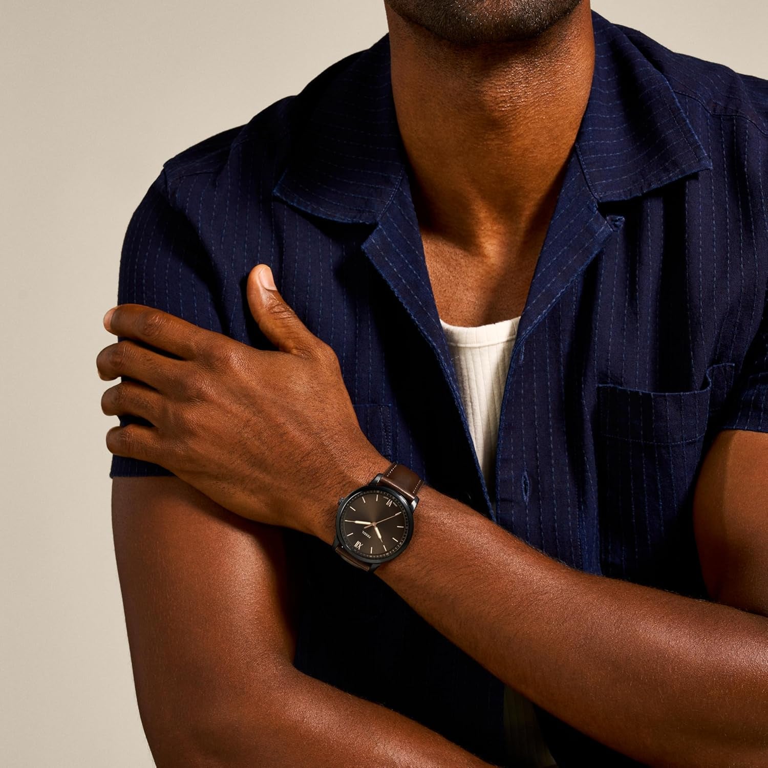 Minimalist Men'S Watch with Leather or Stainless Steel Band, Chronograph or Analog Watch Display with Slim Case Design