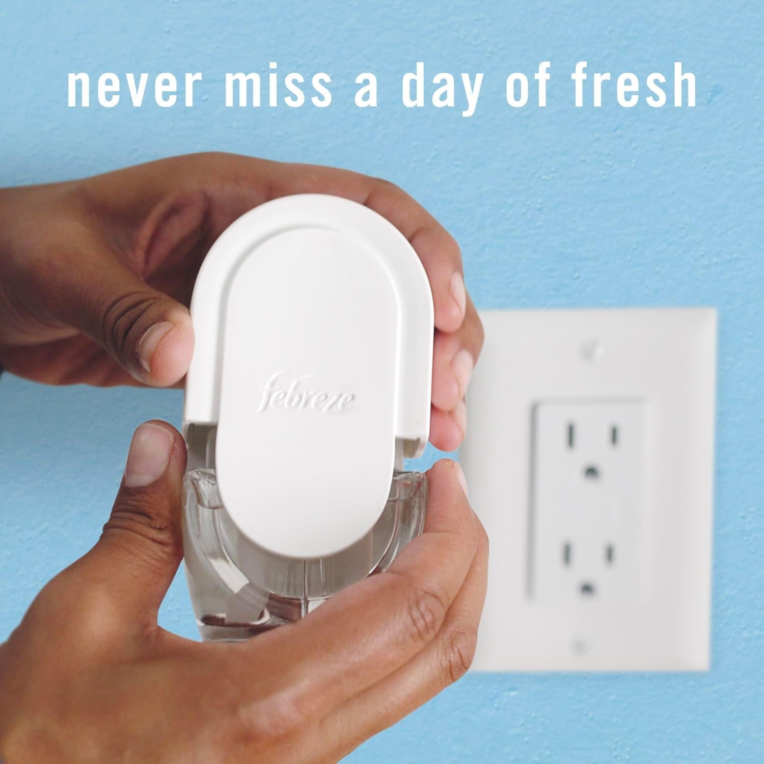 Plug-In Air Freshener, Odor-Fighting Scented Oil Starter Kit, Air Fresheners for Home and Bathroom and Kitchen, Long Lasting for Strong Odors, Bamboo Scent, Warmer + 4 Refill